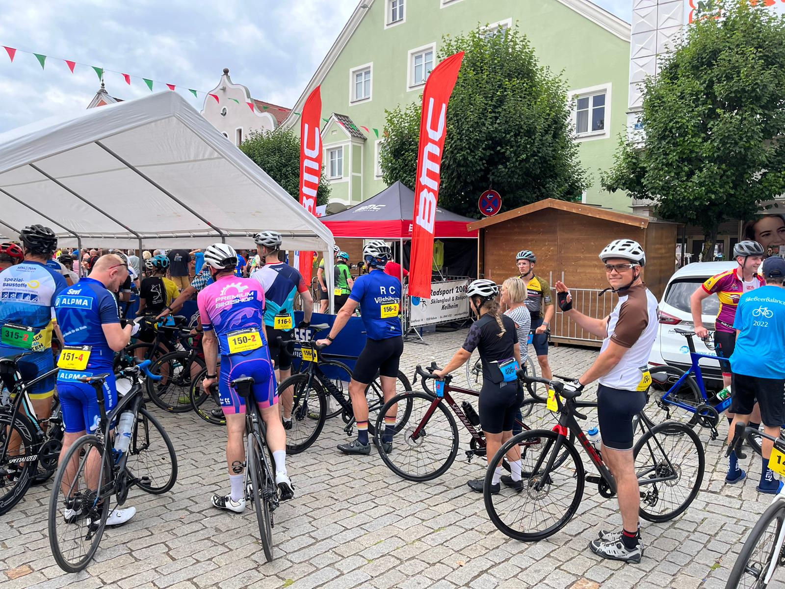 Holzbau Semmler beim 24h-Rennen in Kelheim