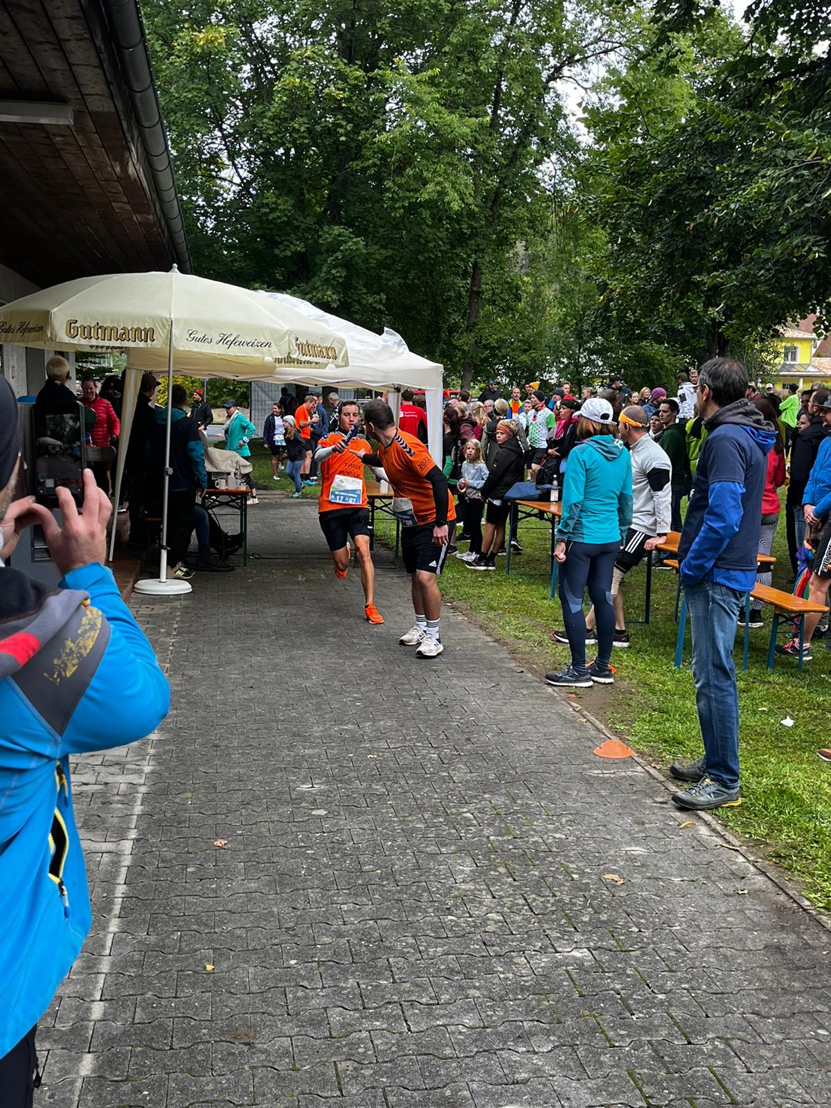 Holzbau Semmler holt Platz 31 beim Landkreislauf Regensburg