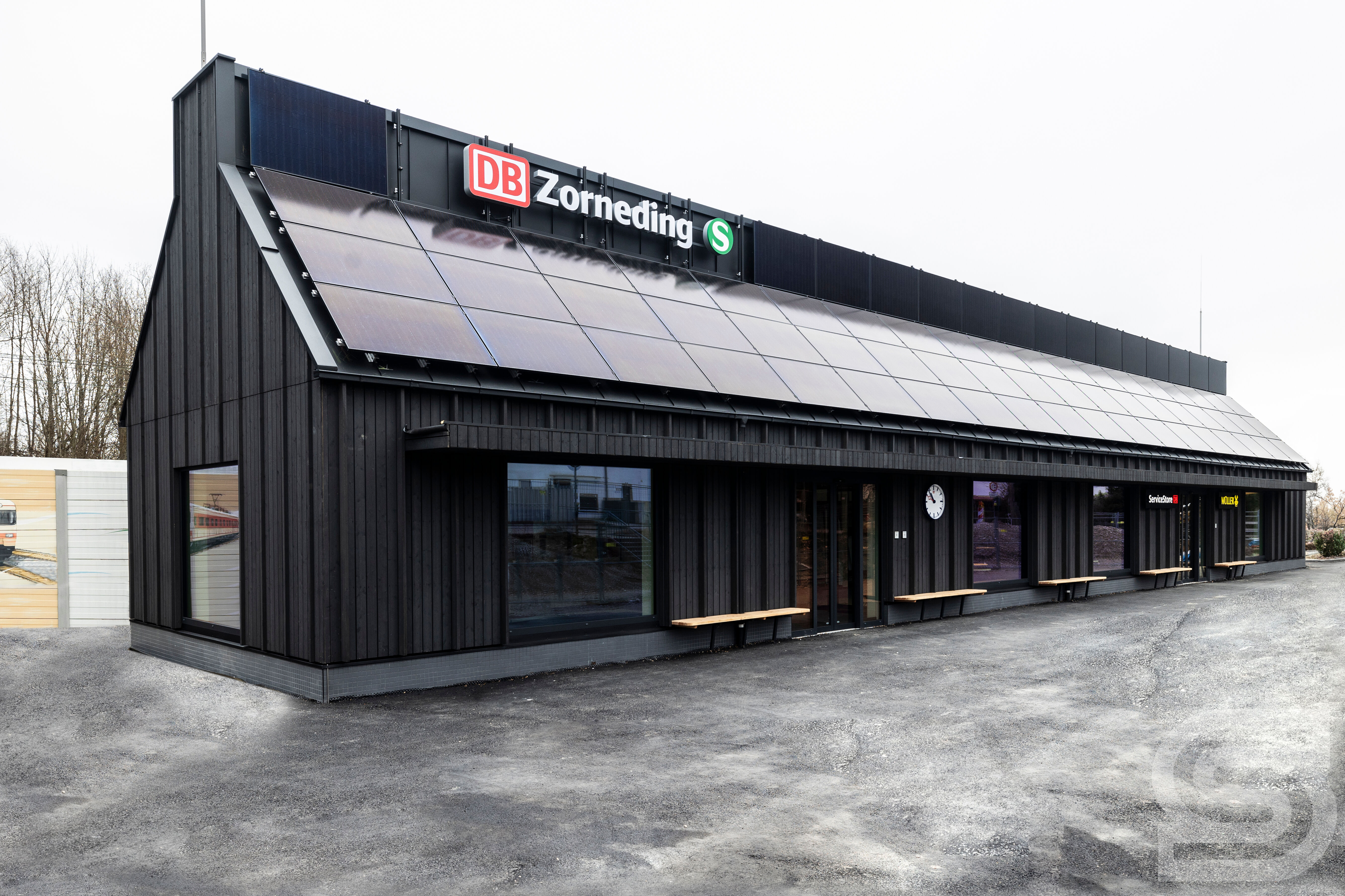 Kleiner Grüner Bahnhof Zorneding