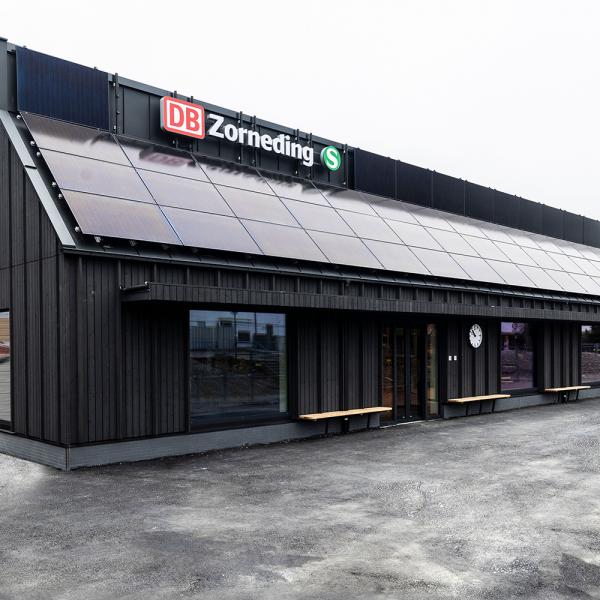 Kleiner Grüner Bahnhof Zorneding